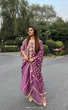 Anushka Sen: ਅਨੁਸ਼ਕਾ ਸੇਨ ਨੇ ਖ਼ੂਬਸੂਰਤ ਸੂਟ 'ਚ ਲੁੱਟੀ ਲਾਈਮਲਾਈਟ, ਤਸਵੀਰਾਂ ਨੇ ਸੋਸ਼ਲ ਮੀਡੀਆ 'ਤੇ ਮਚਾਈ ਹਲਚਲ