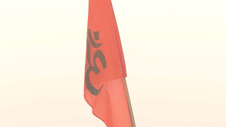 ব্রিগেডে উপস্থিত থাকবেন দ্বারকার শঙ্কারাচার্য সদানন্দ সরস্বতী এবং পুরীর জগন্নাথ মন্দিরের দ্বৈতাপতি।