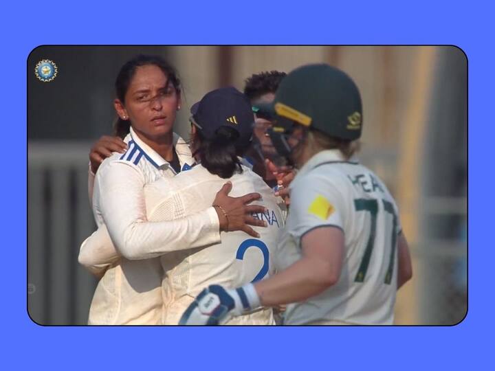 India Women vs Australia Women India needs 75 runs to create history against Australia in tests India Women vs Australia Women : टीम इंडियाला ऐतिहासिक विजयाची संधी; दुसऱ्या कसोटीत ऑस्ट्रेलियाविरुद्ध विजयासाठी अवघ्या 75 धावांची गरज