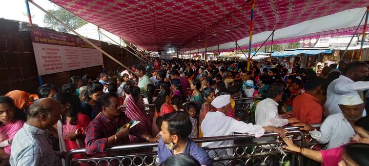 अंबाबाई मंदिरात शुक्रवारी 68 हजार 208 भाविकांनी दर्शन घेतले.