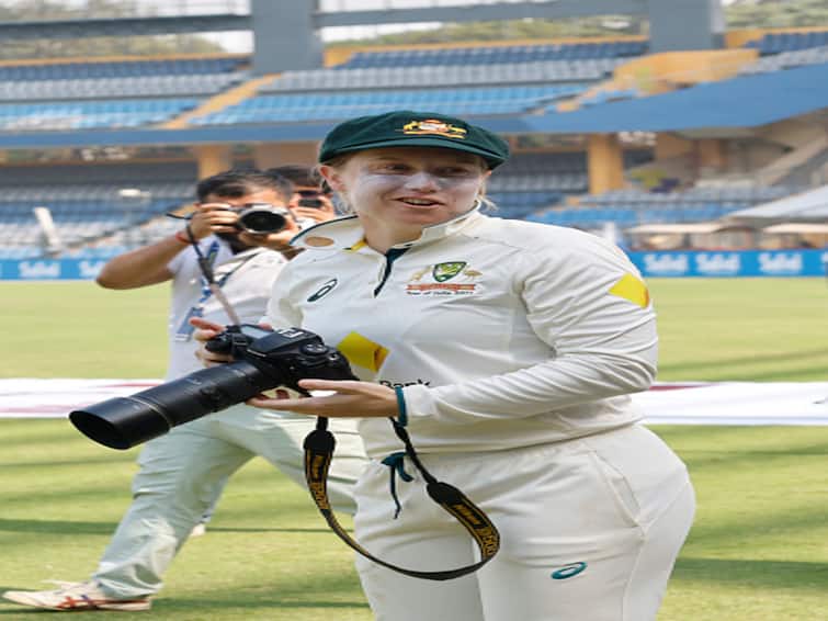 Watch Alyssa Healy Wins Hearts With This Nice Gesture After India Vs Australia 1st Test Watch: Alyssa Healy Wins Hearts With This Nice Gesture After India Vs Australia 1st Test