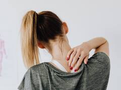 Back Pain : पाठदुखी असेल तर ते हलक्यात घेऊ नका! असू शकतो हृदयविकाराचा धोका!