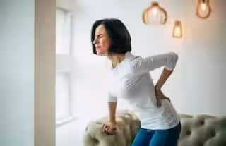 Health Tips if you have back pain do not take it lightly may be a risk of heart attack marathi news Health Tips : पाठदुखी असेल तर हलक्यात घेऊ नका, हृदयविकाराचा झटका येण्याचा धोका असण्याची शक्यता; कसे ते जाणून घ्या