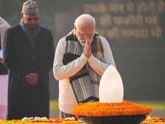 Prez Murmu, PM Modi & Other Leaders Pay Tributes To Vajpayee, Malaviya On Their Birth Anniversary — PICS