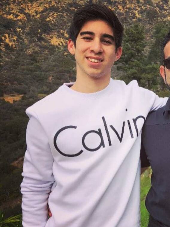 दुनिया छोड़ चांद पर बेटे की अस्थियां भेज रहा ये परिवार