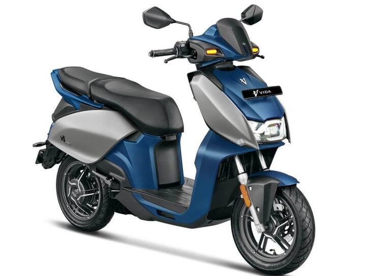 अगला नाम विडा वी1 प्रो का है, जिससे 110 किलोमीटर तक की राइड ली जा सकती है. वहीं इसकी टॉप स्पीड 80 किमी/घंटा है. इसे खरीदने के लिए आपको 1,44,690 लाख रुपए एक्स-शोरूम की कीमत चुकानी पड़ेगी.