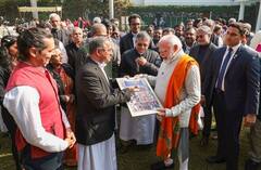 PM Modi celebrates Christmas :  'ख्रिश्चन समुदायाशी माझे जुने नाते'; PM मोदींनी असा साजरा केला ख्रिसमस, पाहा फोटो