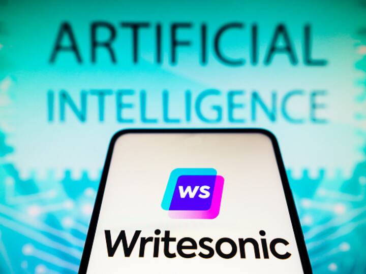 This is a boon for content writers. It is primarily a writing tool that content writers use to increase productivity, overcome writer's block, and improve their writing skills. It offers concise feedback, generates article ideas, outlines, and summaries, and helps create high-quality content, including SEO meta-descriptions, blog posts, and ad copies. (Image Source: Getty)