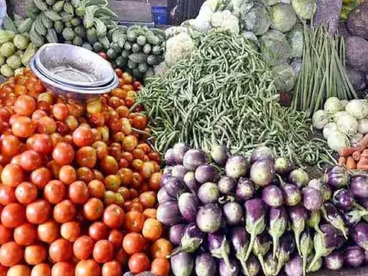 Vegetables price list december 25th 2023 chennai koyambedu market Vegetable Price: உச்சத்தில் பூண்டு விலை.. விலை இறங்கும் காய்கறிகள் என்னென்ன? முழு பட்டியல் இதோ..
