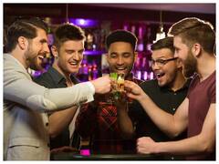 જો તમે પાર્ટીમાં હેંગઓવરથી ડરતા હોવ તો આ 4 લાઇટ કોકટેલ ટ્રાય કરો