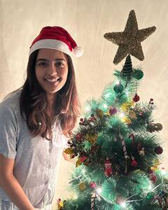 Celebs Christmas Photos : திரை பிரபலங்களின் கிறிஸ்துமஸ் கொண்டாட்ட புகைப்படங்கள்!