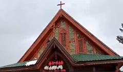 Christmas Celebrated With Religious Fervour At Winter Wonderland Gulmarg. IN PICS