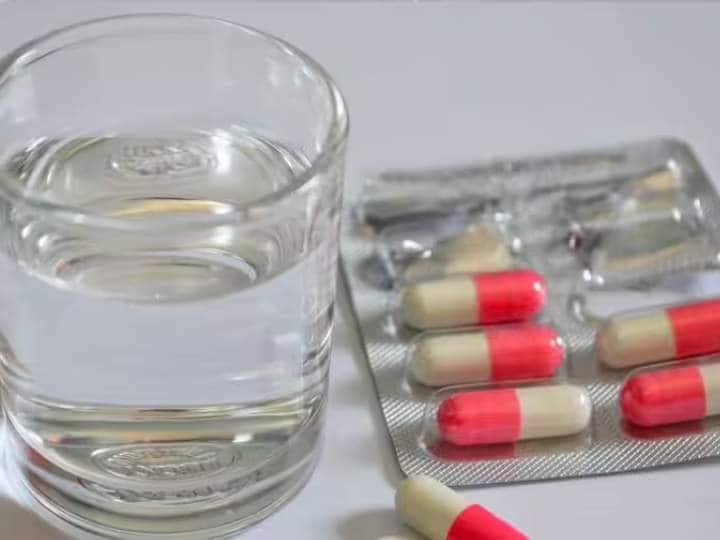 Delhi Fake Drugs Case Vigilance Department orders Health secratory seize fake medicines from hospitals Delhi Fake Drugs Case:सीबीआई के बाद विजिलेंस डिपार्टमेंट एक्शन में, अस्पतालों से नकली मेडिसिन जब्त करने के आदेश 