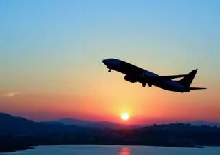 Cheap Flight Ticket: ਅਮਰੀਕਾ ਤੋਂ ਭਾਰਤ ਸਿਰਫ਼ 19 ਹਜ਼ਾਰ ਰੁਪਏ 'ਚ, ਫਲਾਈਟ ਦੀ ਟਿਕਟ ਵੇਖ ਕੇ ਸੋਸ਼ਲ ਮੀਡੀਆ 'ਤੇ ਮਚੀ ਹਲਚਲ