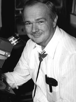 कौन था वो साइंटिस्ट, जिसकी अस्थियों को चांद पर दफनाया गया