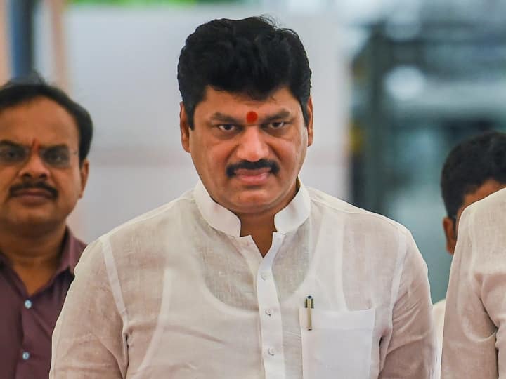 Dhananjay Munde Maharashtra Agriculture Minister Corona positive inform on social media Dhananjay Munde: महाराष्ट्र के कृषि मंत्री धनंजय मुंडे कोरोना पॉजिटिव, सोशल मीडिया पर दी जानकारी