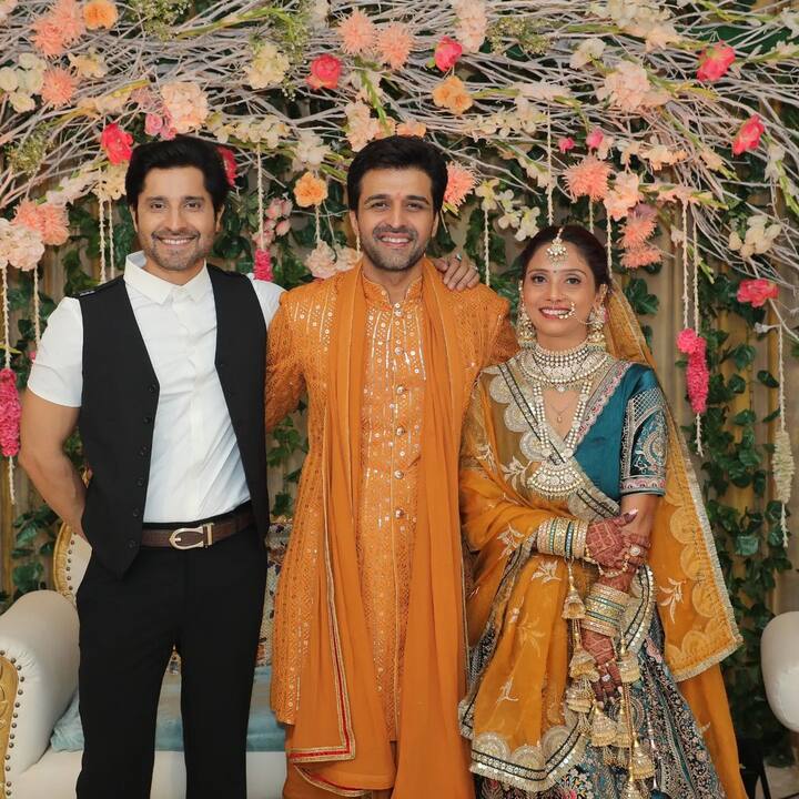 इस लिस्ट में टीवी एक्टर सचिन श्रॉफ का नाम भी शामिल है. एक्टर ने इसी साल 50 की उम्र में गर्लफ्रेंड चांदनी संग  दूसरी शादी की है. इससे पहले उनकी शादी एक्ट्रेस जुही परमार से हुई थी.