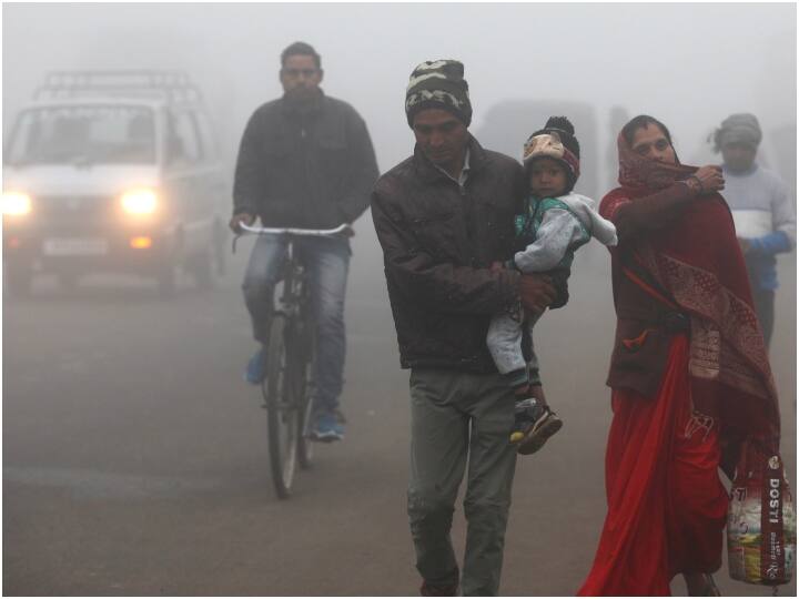 delhi very dense fog is likely to continue in national capital during the next three four days Delhi Weather: धुंध की चादर से ढक जाएगी दिल्ली, अगले चार दिनों तक सुबह छाएगा बेहद घना कोहरा