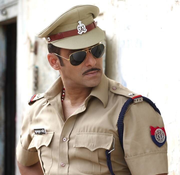 साल 2010 में सलमान खान की 'दबंग' रिलीज हुई थी, जिसमें उन्होंने चुलबुल पांडे का रोल निभाकर फैंस का दिल जीत लिया था. ये सलमान की पहली फिल्म थी 100 करोड़ क्लब में एंट्री मारी थी. भारत में इस मूवी ने 138 करोड़ रुपये का बिजनेस किया था.