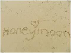 शादी के बाद कपल घूमने जाए तो उसे हनीमून क्यों बोलते हैं? ये है इसका कारण