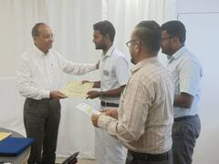 Southern Railway: ஒரே நாளில் இரு விபத்துகளை தவிர்க்க உறுதுணை: ரயில் நிலைய அதிகாரிக்கு விருது