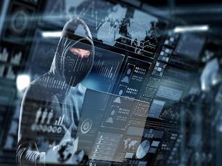10.11 Lakh fraud to IT engineer from Tanjore... Cybercrime police investigating தஞ்சை: ஐ.டி.இன்ஜினியரிடம் ரூ.10.11 லட்சம் மோசடி...  எப்படி? - சைபர் க்ரைம் போலீசார் விசாரணை