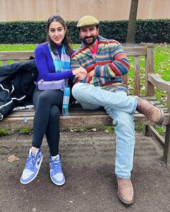 Sara Ali Khan Celebrates Christmas With Saif And Amrita, Janhvi Had A Cosy Celebration