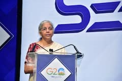 वित्त मंत्री निर्मला सीतारमण करेंगी सरकारी बैंकों के प्रमुखों के साथ बैठक, सरकारी योजनाओं के क्रियान्वन की करेंगी समीक्षा