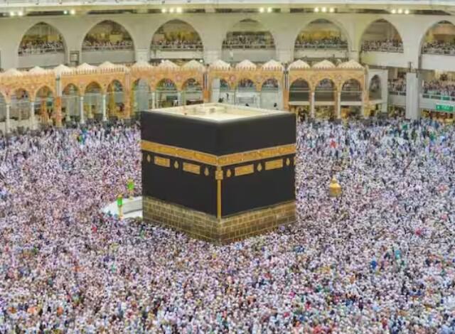 Nusuk Hajj ਐਪ ਸਾਊਦੀ ਅਰਬ ਵਿਚ ਹੱਜ ਨਾਲ ਸਬੰਧਤ ਦਿਸ਼ਾ-ਨਿਰਦੇਸ਼ ਵੀ ਜਾਰੀ ਕਰਦਾ ਹੈ, ਜਿਸ ਰਾਹੀਂ ਸ਼ਰਧਾਲੂਆਂ ਨੂੰ ਪਹਿਲਾਂ ਤੋਂ ਜਾਣਕਾਰੀ ਮਿਲਦੀ ਹੈ।