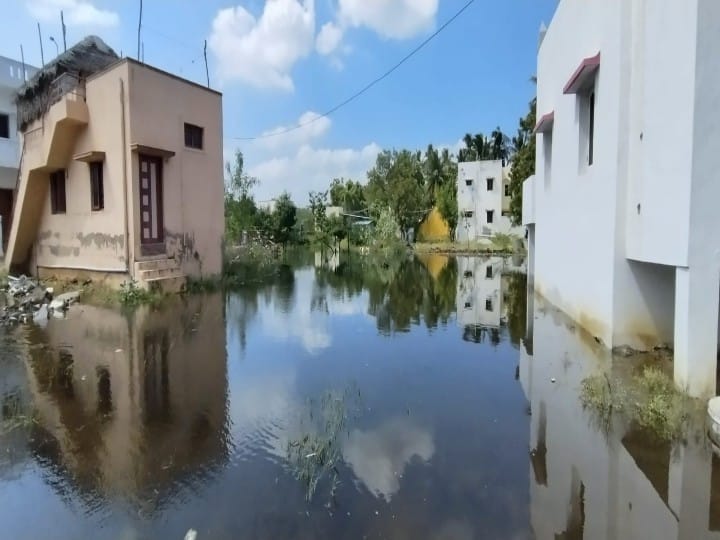 மதுரையில் விவசாய பாசன கால்வாய் உடைப்பு; 200க்கும் மேற்பட்ட வீடுகளை சூழ்ந்த தண்ணீர்!