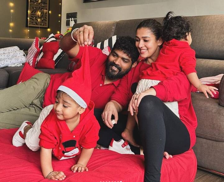 ਇਸ ਦੌਰਾਨ ਉਇਰ ਅਤੇ ਉਲਗਾਮ ਨੂੰ ਮੰਮੀ-ਡੈਡੀ ਨਾਲ ਟਵਿਨ ਕਰਦੇ ਦੇਖਿਆ ਗਿਆ। ਉਹ ਸਾਰੇ ਲਾਲ ਰੰਗ ਦੇ ਕੱਪੜਿਆਂ 'ਚ ਵਿਖਾਈ ਦਿੱਤੇ।