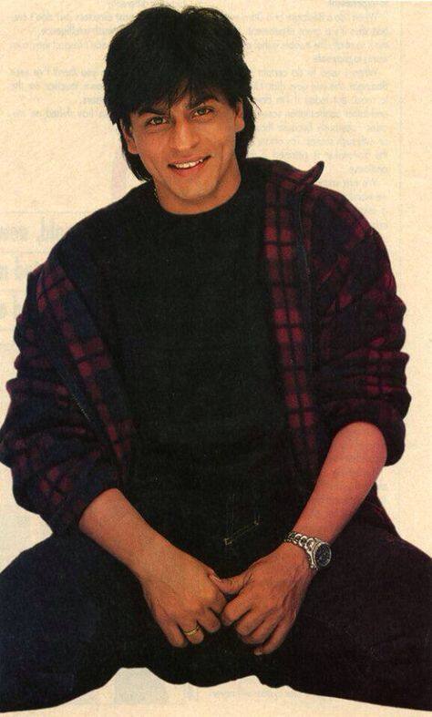 ਡੰਕੀ ਸਟਾਰ ਸ਼ਾਹਰੁਖ ਖਾਨ ਨੇ ਅੱਗੇ ਕਿਹਾ, 'ਅਜਿਹਾ ਕਈ ਵਾਰ ਹੋਇਆ ਹੈ ਕਿ ਜਦੋਂ ਵੀ ਮੈਂ ਇੱਕ ਅਭਿਨੇਤਾ ਦੇ ਤੌਰ 'ਤੇ ਕੋਈ ਫੈਸਲਾ ਲਿਆ ਹੈ ਤਾਂ ਮੇਰਾ ਪਰਿਵਾਰ ਹਮੇਸ਼ਾ ਮੇਰੇ ਨਾਲ ਖੜ੍ਹਾ ਰਿਹਾ ਹੈ।