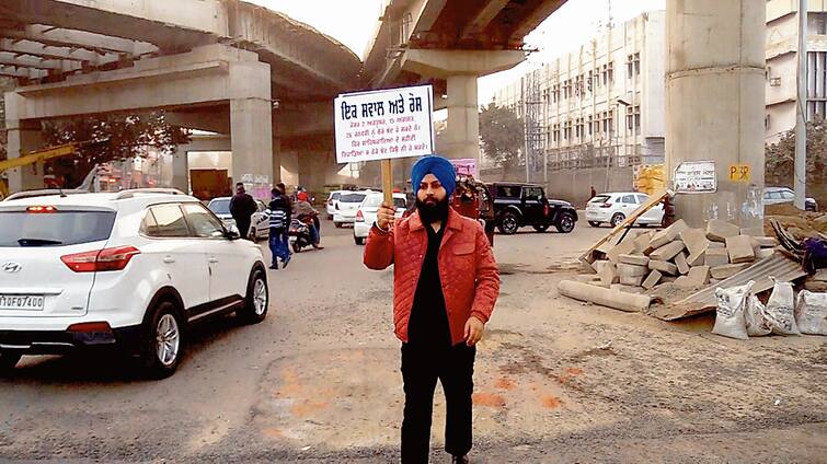 demand for closure of liquor shops On the occasion of the Martyrdom Day of the Sahibzade in ludhiana Shaheedi Sabha: ਸਾਹਿਬਜ਼ਾਦਿਆਂ ਦੇ ਸ਼ਹੀਦੀ ਦਿਵਸ ਮੌਕੇ ਸ਼ਰਾਬ ਦੇ ਠੇਕੇ ਬੰਦ ਕਰਵਾਉਣ ਦੀ ਮੰਗ, ਨੌਜਵਾਨ ਨੇ ਪੈਦਲ ਕੱਢਿਆ ਮਾਰਚ