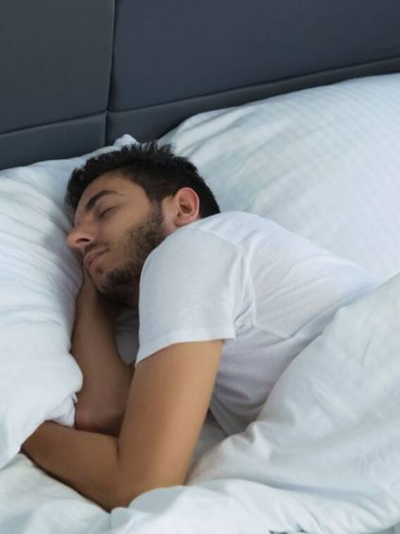 नींद न आए तो आजमाएं ये उपाय