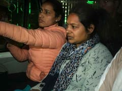 संसद सुरक्षा उल्लंघन की आरोपी नीलम आजाद पहुंची हाई कोर्ट, पुलिस रिमांड को बताया अवैध