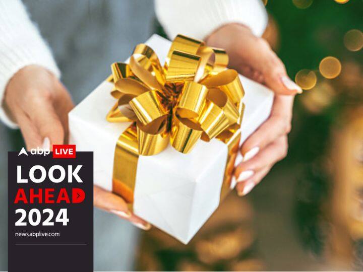 Happy New Year 2024 Financial Gifts Idea You Can Contemplate Gifting Your Loved Ones Look Ahead abpp New Year 2024: Financial Gifts For Your Loved Ones That Can Set The Tone For A Prosperous And Secure Year Ahead
