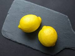 Lemon Benefits : लिंबू जीवनसत्त्वांचे पॉवरहाऊस! वाचा तुम्हाला माहित नसलेले लिंबाचे फायदे!