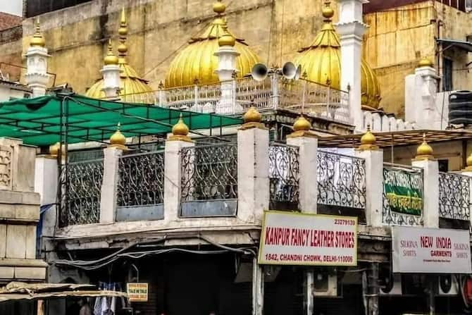 Sunehri Bagh Masjid Demolition NDMC Asked For Public Reaction Heritage  Structure Near Parliament Hasrat Mohani History | Sunehri Bagh Masjid  Demolition: सुनहरी बाग मस्जिद हटाएं या नहीं? NDMC ने पूछा सवाल तो