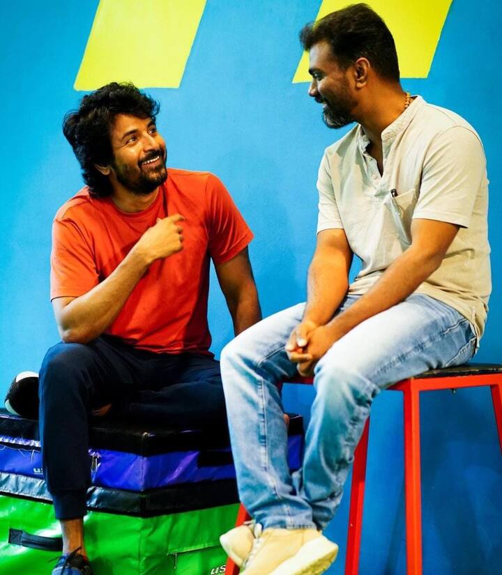 ராஜ்குமார் பெரியசாமி இயக்கத்தில் உருவாகும் சிவகார்த்திகேயனின் 21 திரைப்படம் அடுத்தவருடம் வெளியாகவுள்ளது. இந்த திரைப்படத்தை நடிகர் கமல் ஹாசனின் ராஜ் கமல் தயாரிப்பு நிறுவனம் தயாரிக்கிறது.