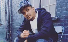 ਦੱਸ ਦੇਈਏ ਕਿ ਰੈਪਰ ਵੱਲ਼ੋਂ ਗੀਤ ਦੀਆਂ ਕੁਝ ਕਲਿੱਪਸ ਆਪਣੇ ਸੋਸ਼ਲ ਮੀਡੀਆ ਹੈਂਡਲ ਉੱਪਰ ਵੀ ਸਾਂਝੀਆਂ ਕੀਤੀਆਂ ਗਈਆਂ ਹਨ। ਜਿਨ੍ਹਾਂ ਨੇ ਸਭ ਦਾ ਧਿਆਨ ਆਪਣੇ ਵੱਲ ਖਿੱਚਿਆ ਹੈ। ਫਿਲਹਾਲ ਤੁਸੀ ਸੁਣੋ ਡਿਵਾਈਨ ਦਾ ਇਹ ਗੀਤ...