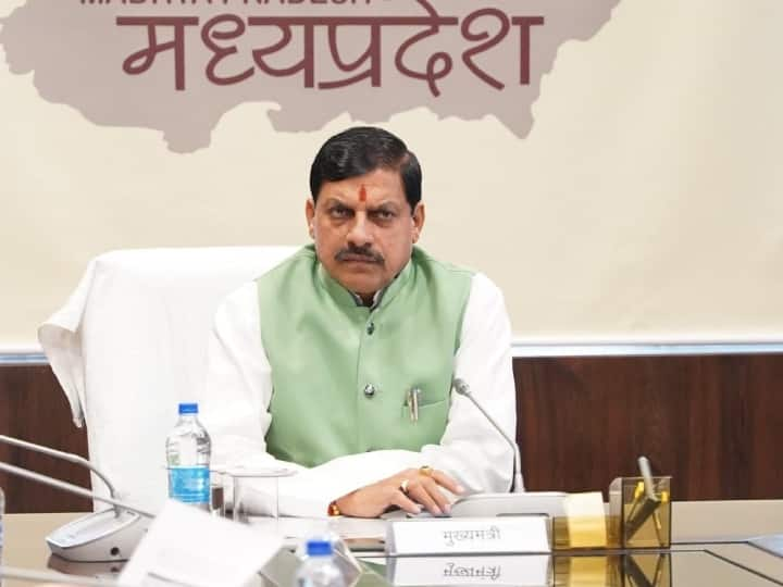 CM Mohan Yadav on Delhi tour regarding portfolios of ministers in Madhya Pradesh ANN MP News: पहले मंत्री तो अब विभागों के लिए CM मोहन यादव की दिल्ली दौड़, जल्द सौंपे जा सकते हैं मंत्रियों को विभाग