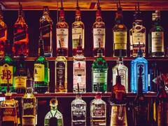 बीयर, व्हिस्‍की, वोडका, रम, वाइन.. जानिए किसमें है सबसे ज्‍यादा नशा