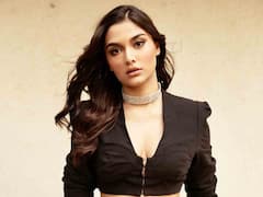 Saiee Manjrekar Photos: డిఫరెంట్ డ్రెస్సింగ్ స్టైల్స్ కోసం 'స్కంద' బ్యూటీని ఫాలో అయిపోండి!