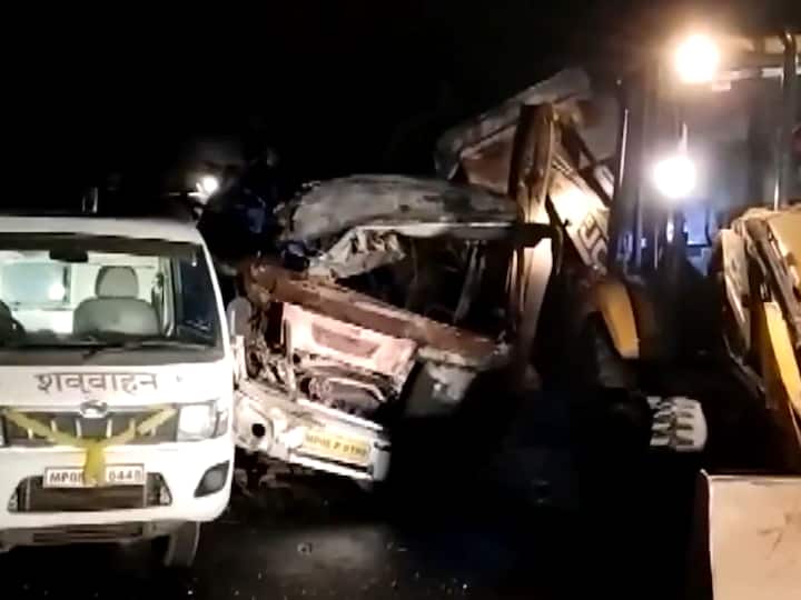 MP Guna Bus Accident 12 Killed 14 Injured Bus Catches Fire After Collision With Dumper CM Mohan Yadav Orders Probe MP: 12 Dead As Bus Catches Fire After Collision In Guna, CM Mohan Yadav Orders Probe