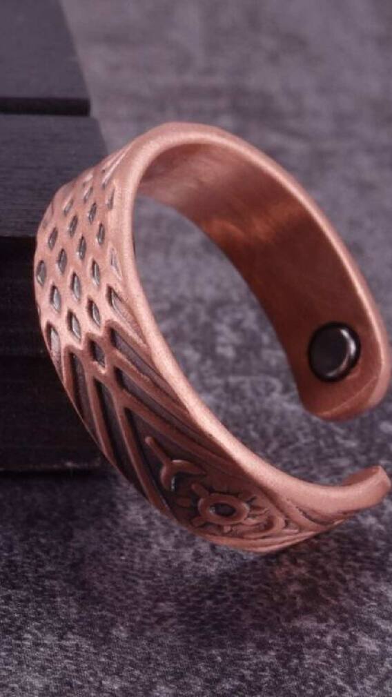 तांब्याची अंगठी घालण्याचे हे आहेत फायदे