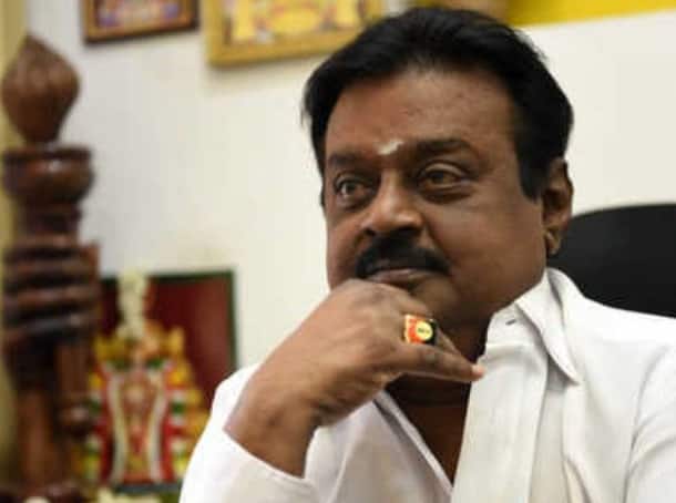 மறைந்த நடிகரும் தேமுதிக தலைவருமான கேப்டன் விஜயகாந்தின் புகழை பாடும் திரைப்பாடல்கள் ஏராளம். அவற்றுள் டாப் 5 பாடல்களை இங்கே பார்க்கலாம்.