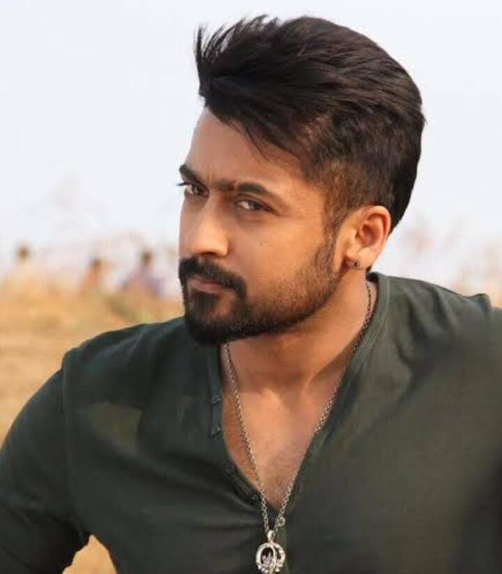 நடிகர் சூர்யா வாடிவாசல் படத்திற்காக இரண்டு காலை மாடுகளை வாங்கி வளர்த்துவருவதாக விழா மேடையொன்றில்  வெற்றிமாறன் தெரிவித்திருந்தார்.