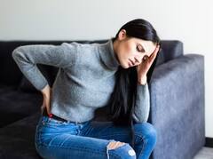 Back Pain: ਸਰਦੀਆਂ ਵਿੱਚ ਜੋੜਾਂ ਅਤੇ ਗੋਡਿਆਂ ਦੇ ਦਰਦ ਤੋਂ ਰਾਹਤ ਪਾਉਣ ਲਈ ਲਾਓ ਇਹ ਤੇਲ