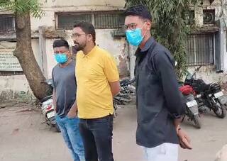 Video: સુરતમાં એક જ દિવસમાં બીજા યુવકનું હાર્ટ એટેકથી મોત, મોતના લાઈવ દ્રશ્યો કેમેરામાં કેદ