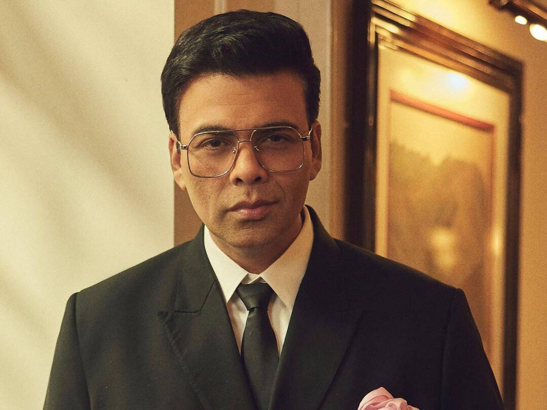 Karan Johar Replies To A Troll Who Asked Him To Bring ‘Bahu’ As A 'Timepass' For His Mother Karan Johar Gives Epic Reply To A Troll Who Asked Him To Bring ‘Bahu’ As A 'Timepass' For His Mother